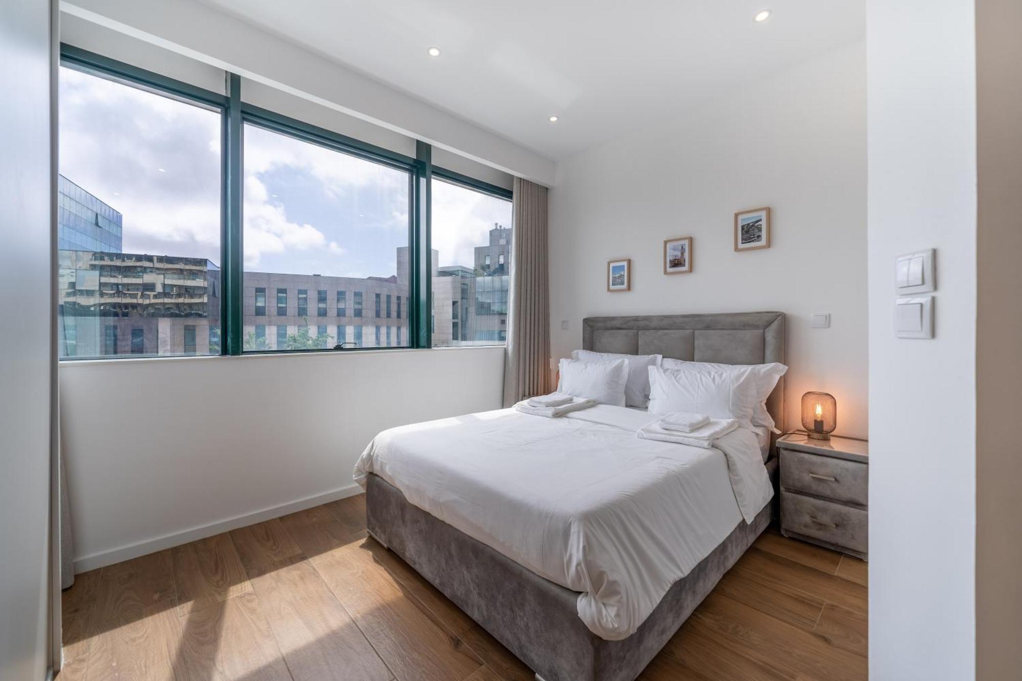 Window To Porto By Amber Star Rent Apartment Luaran gambar